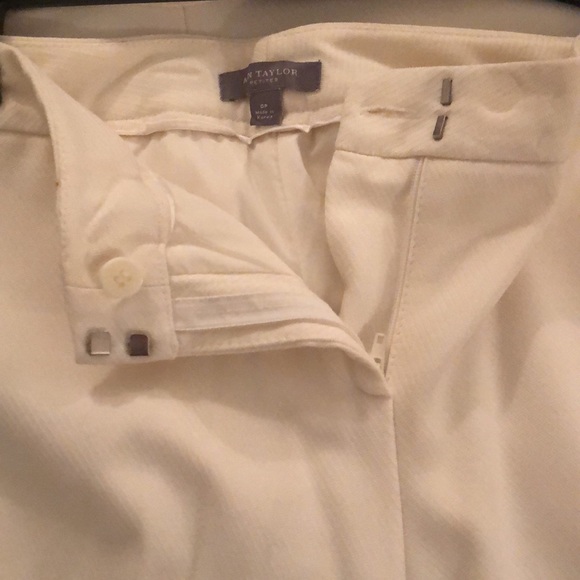 Women’s white suit. Perfect for work or wedding - Picture 5 of 6